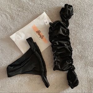 Haute black bikini set
